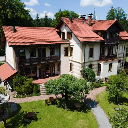 Fantasia Budget Boutique Hotel 3*