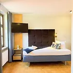 Fantasia Budget Boutique Hotel 3*
